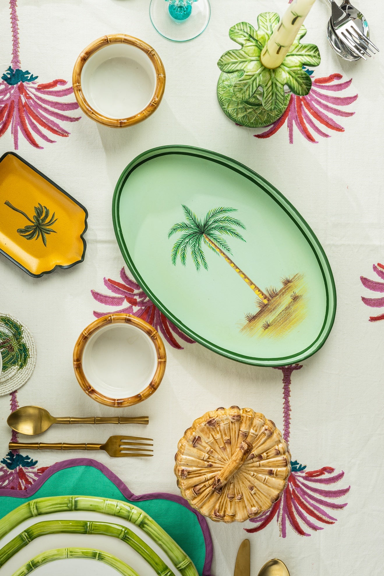 LES OTTOMANS HAND PAINTED IRON TRAY